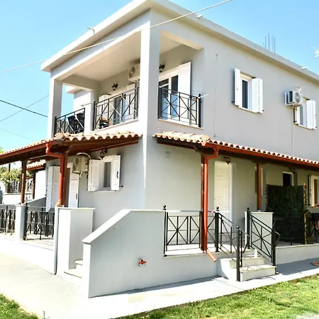 Ilias Village *