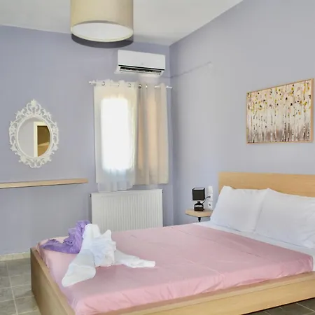 فيلة Ilias Village مدينة سكياثوس