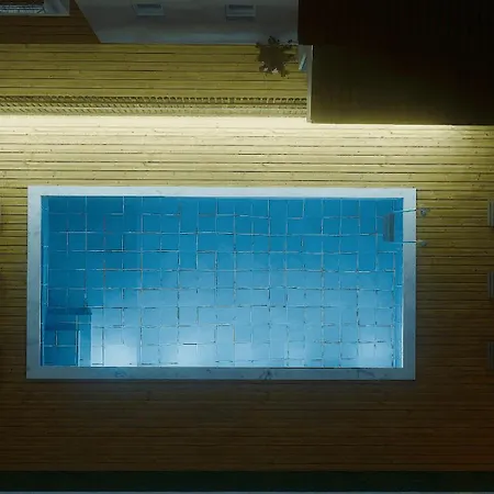 Ilias Village فيلة *