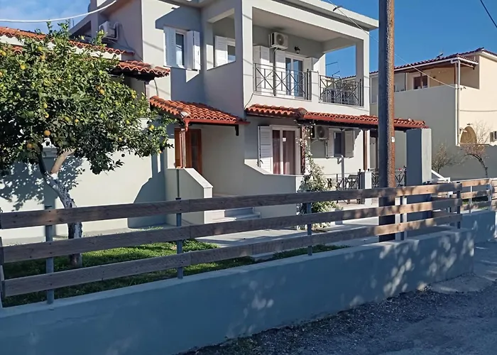 Ilias Village * העיירה סקיאתוס